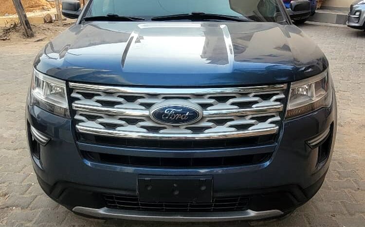 FORD-EXPLORER-XLT-AWD-4X4-DAKAR-ANNEE-2019