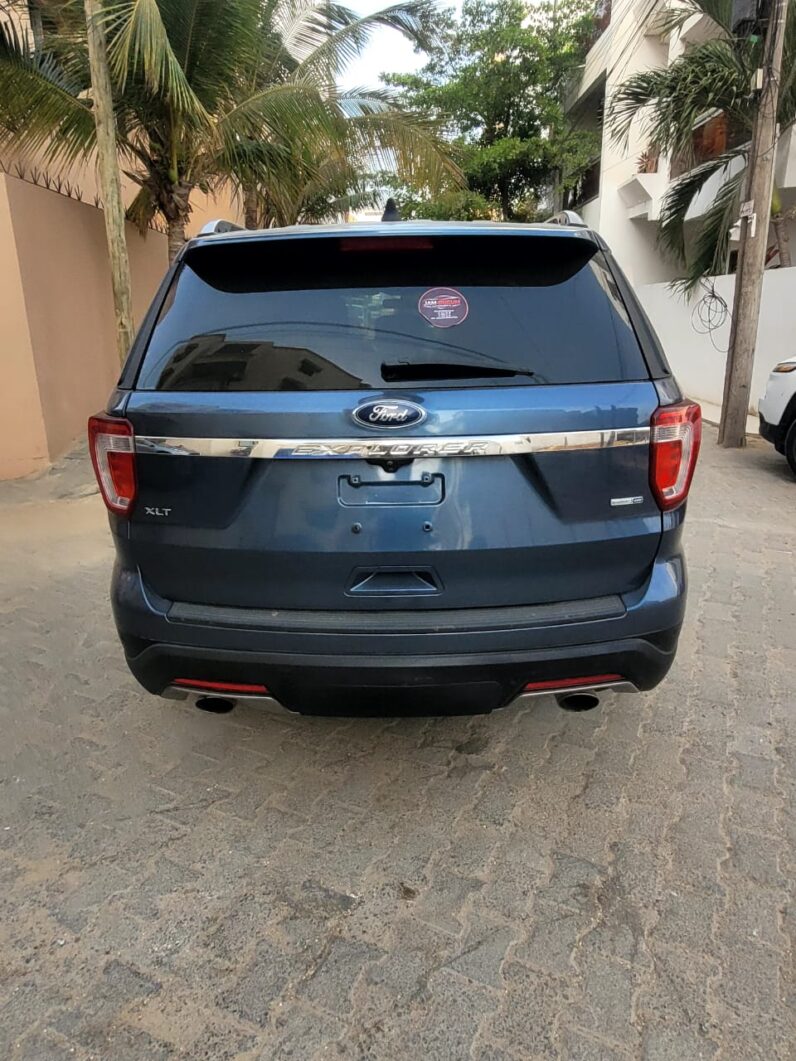 FORD EXPLORER XLT AWD 4×4 – 2019 – Voiture à vendre à Dakar full