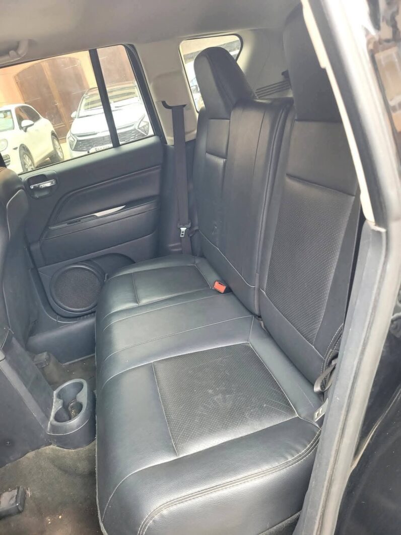 Jeep Compass – 2016 – Essence – 2.0L – Voiture à vendre à Dakar full