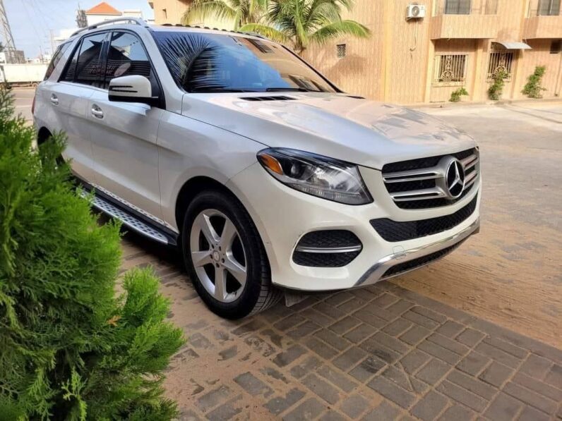 Mercedes GLE 350 4MATIC à vendre à Dakar – Essence full