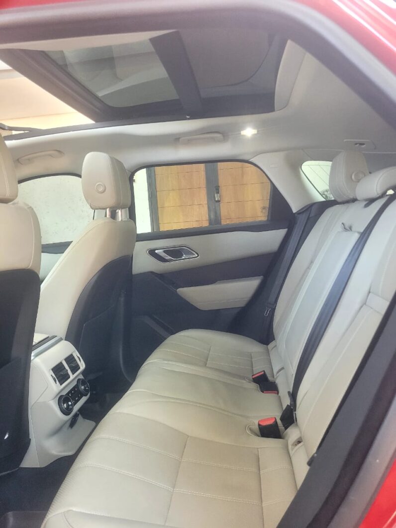 Range Rover Velar – Diesel 2.0 – Voiture d’occasion disponible à Dakar full