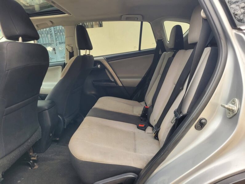 Toyota RAV4 2018 -Essence – Voiture d’occasion Dakar full