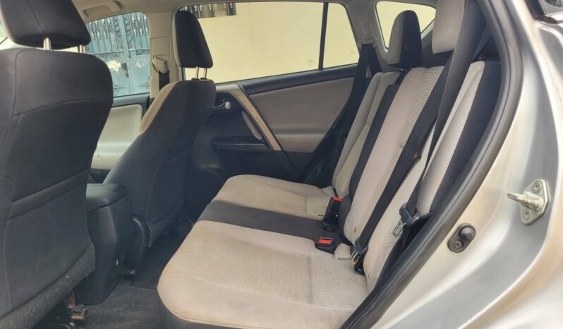 Toyota RAV4 2018 -Essence – Voiture d’occasion Dakar full