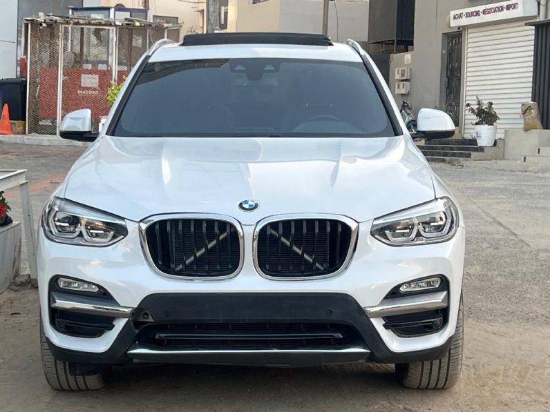 BMW X3 2019 Essence à vendre à Dakar full