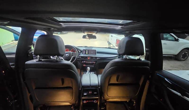 BMW X5 Pack M 2017 à vendre à Dakar – essence automatique 4×4 full