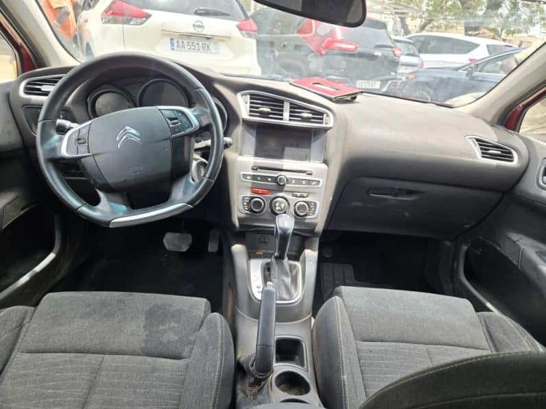 Véhicule occasion Dakar : Citroën C4 2015 diesel automatique full