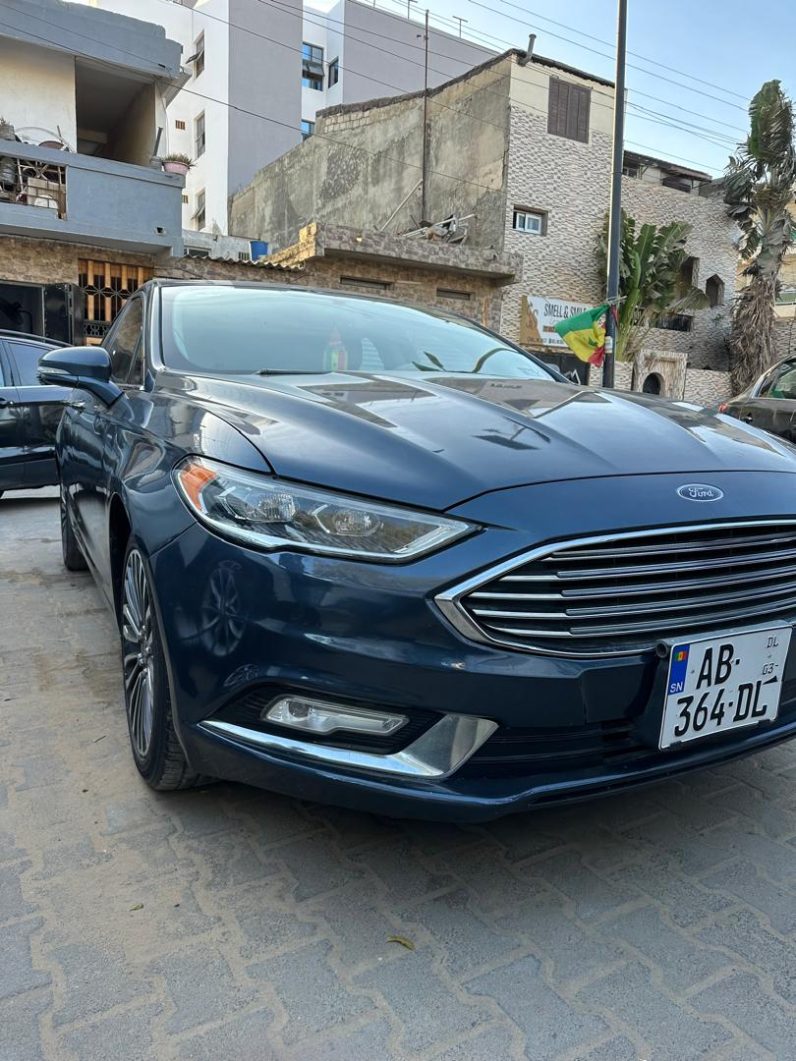 Voiture à vendre Dakar : Ford Fusion SE 2017 automatique essence full