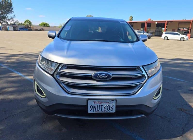 Ford-Edge-Titanium-2017-face