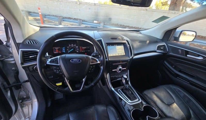 Ford Edge Titanium 2017 à vendre à Dakar-essence automatique 4×4 full