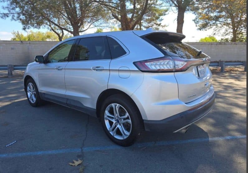 Ford Edge Titanium 2017 à vendre à Dakar-essence automatique 4×4 full