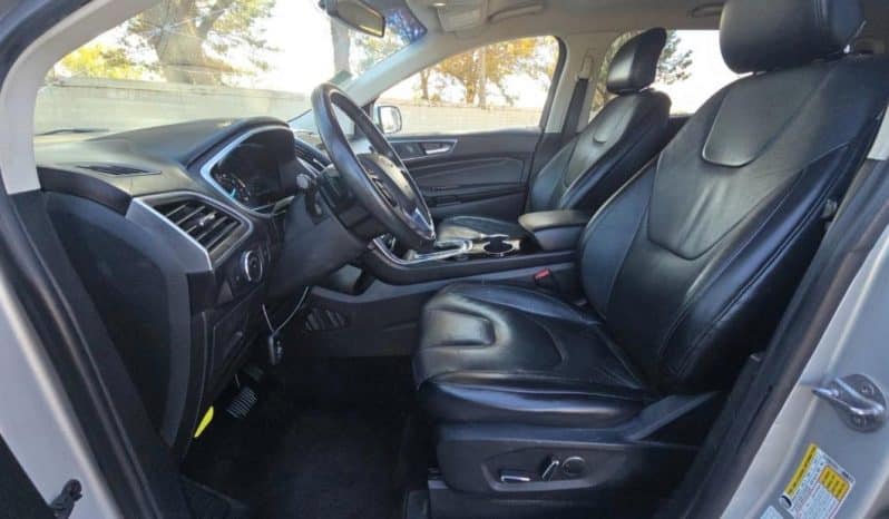 Ford Edge Titanium 2017 à vendre à Dakar-essence automatique 4×4 full