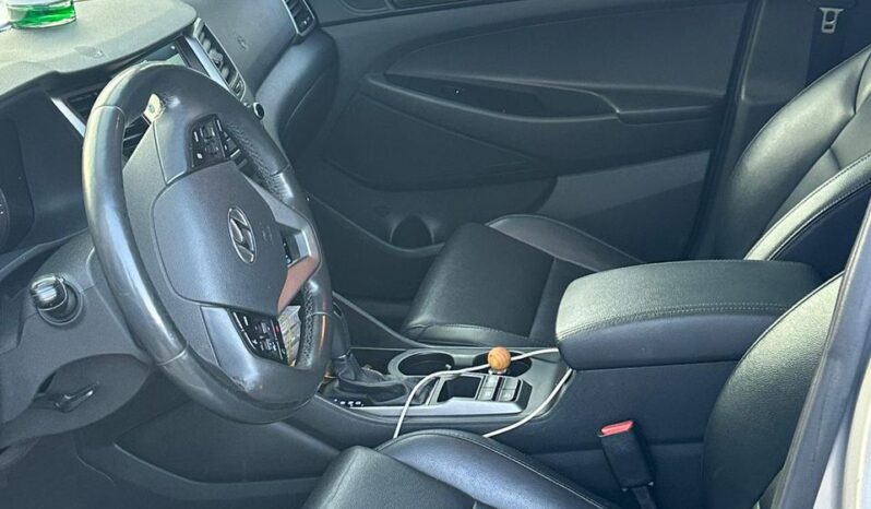 Hyundai Tucson 2016 Diesel Automatique – Voiture d’occasion Dakar full