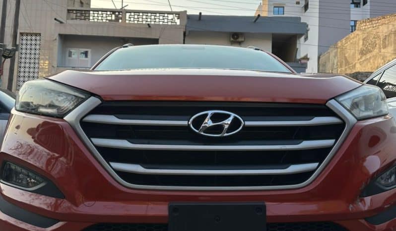 SUV occasion Dakar : Hyundai Tucson 2018 automatique essence full