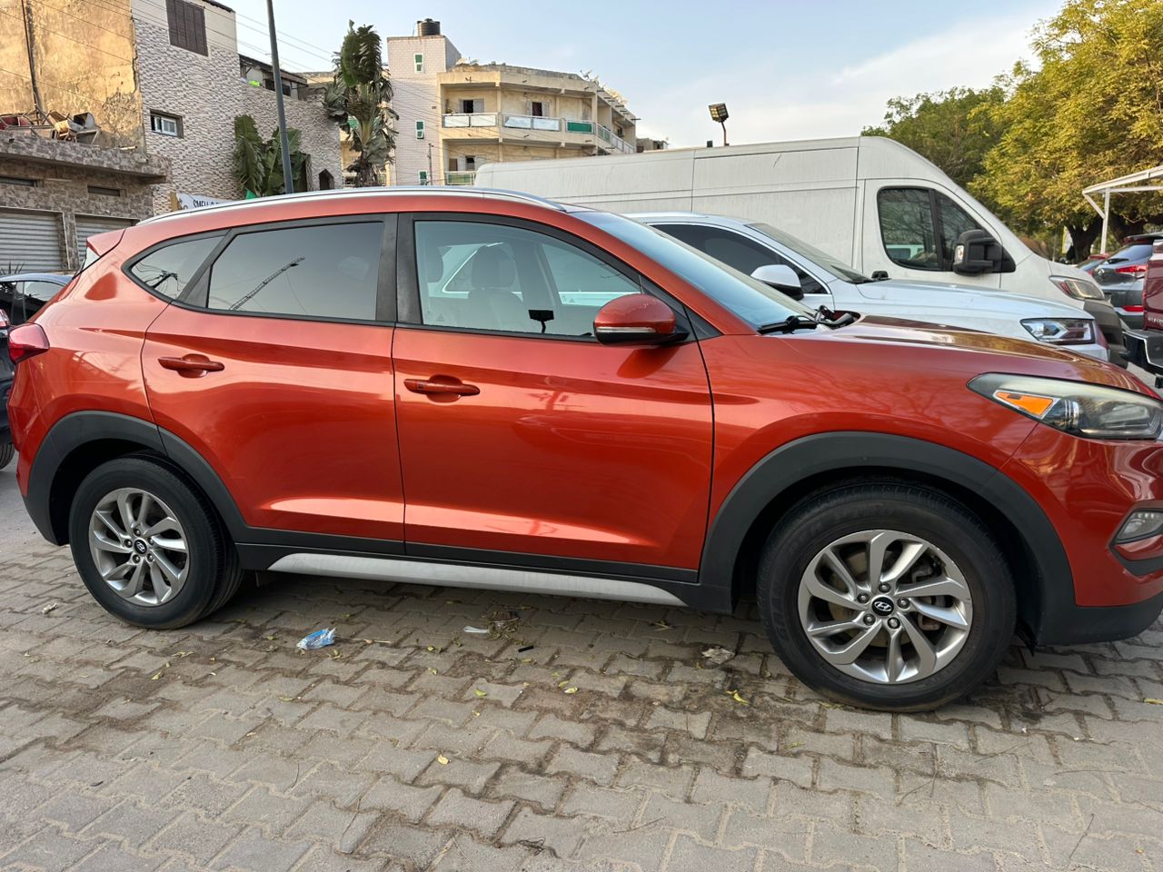 SUV occasion Dakar : Hyundai Tucson 2018 automatique essence