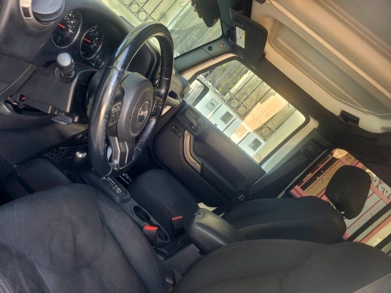 Jeep Wrangler Sahara 2016 V6 – 4×4 – Voiture d’occasion Dakar full