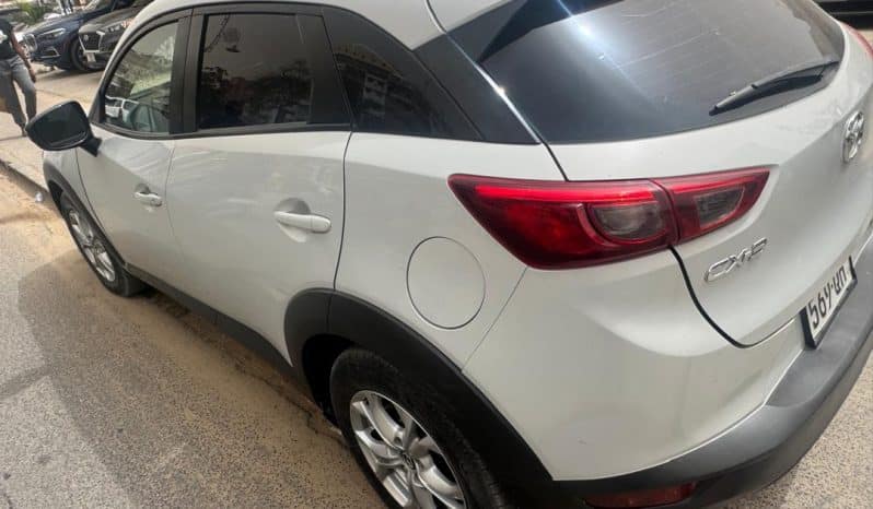 Location Mazda CX-3 2017 full