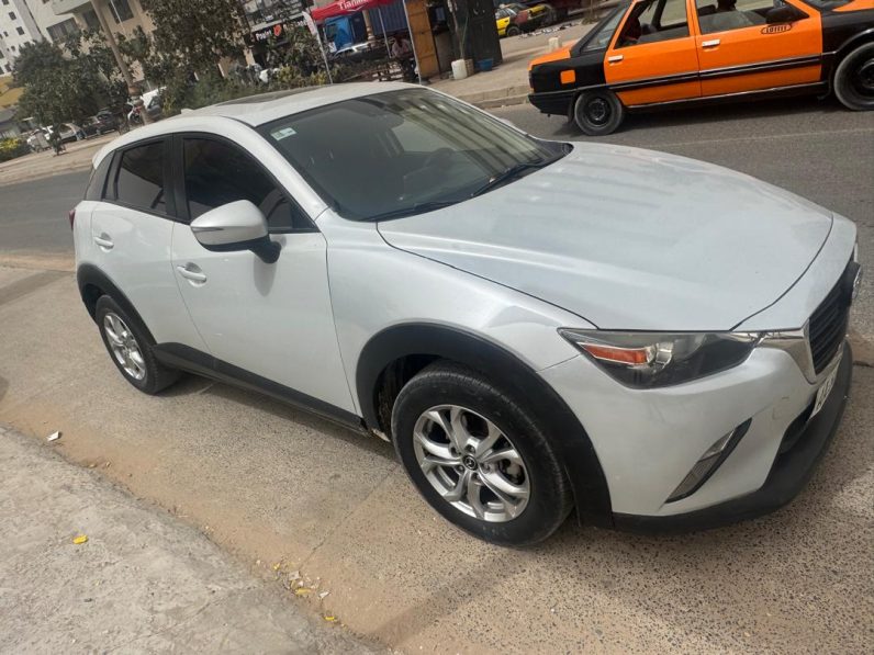 Location Mazda CX-3 2017 full