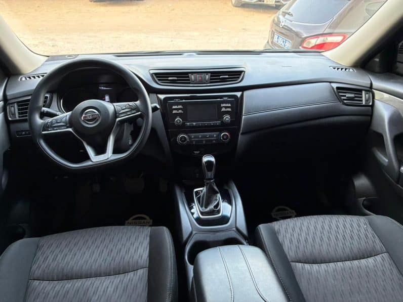 Nissan Rogue 2017 occasion à Dakar – essence automatique full