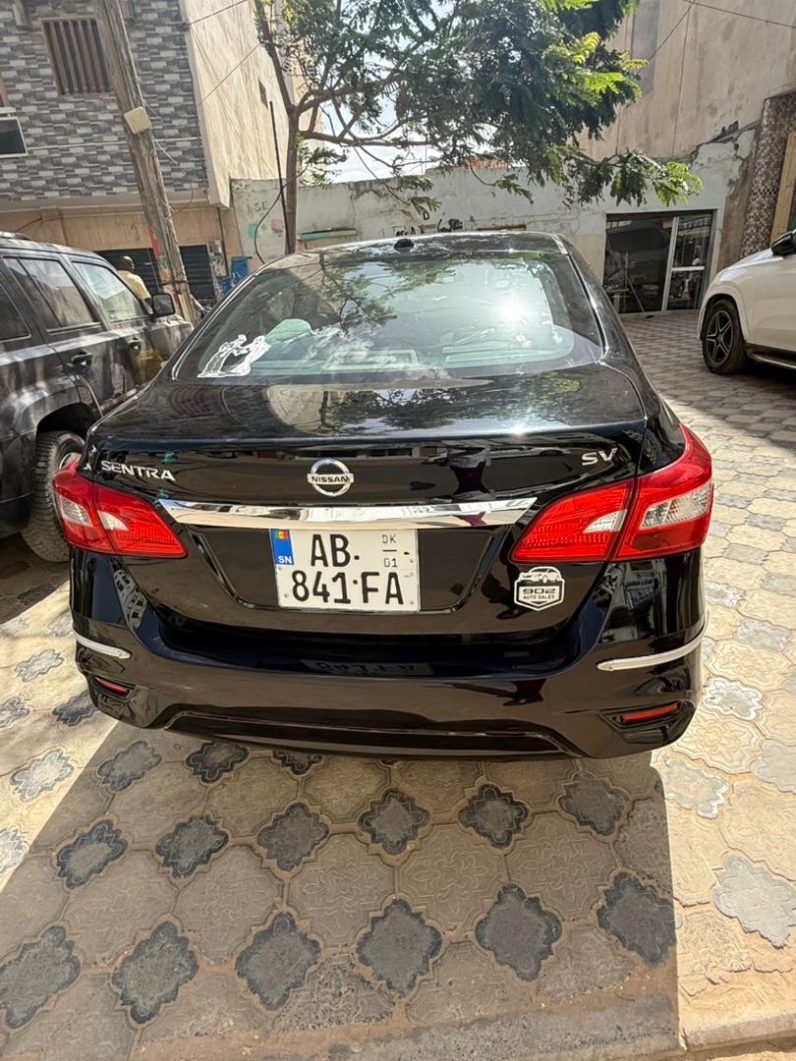 Location Nissan Sentra 2016 full