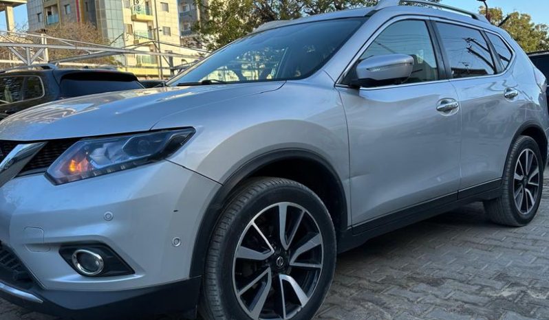 SUV occasion Dakar : Nissan X-Trail 2018 diesel automatique full