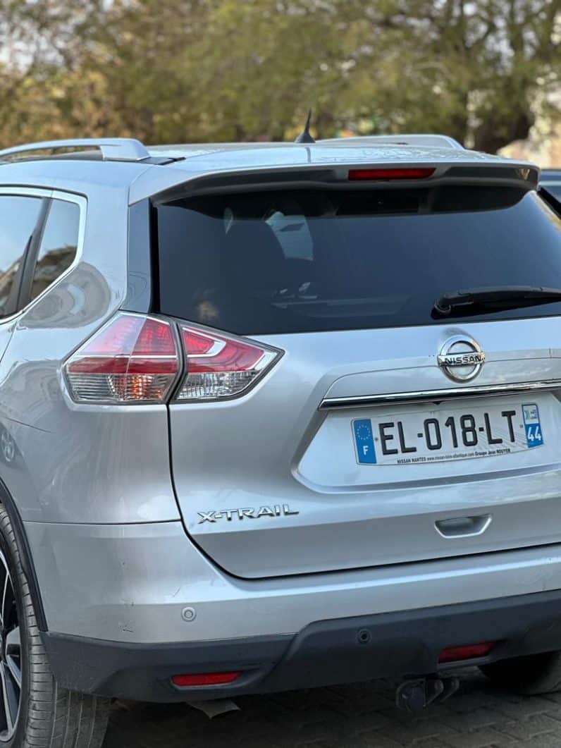 SUV occasion Dakar : Nissan X-Trail 2018 diesel automatique full