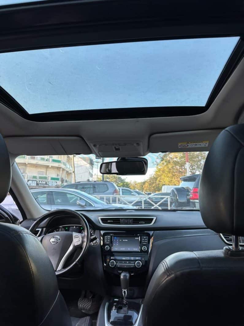 SUV occasion Dakar : Nissan X-Trail 2018 diesel automatique full