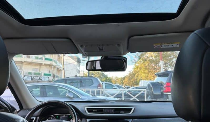 SUV occasion Dakar : Nissan X-Trail 2018 diesel automatique full