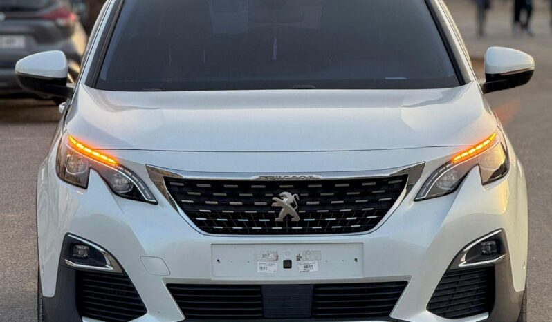 Voiture à vendre à Dakar : Peugeot 3008 2017 Diesel Automatique full