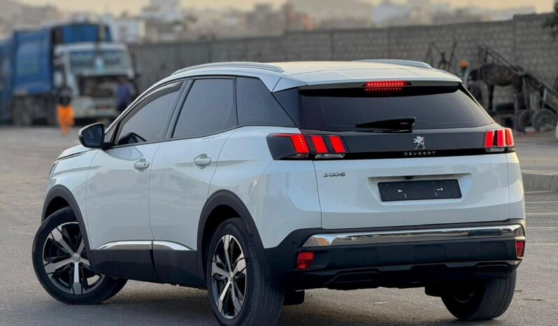 Voiture à vendre à Dakar : Peugeot 3008 2017 Diesel Automatique full