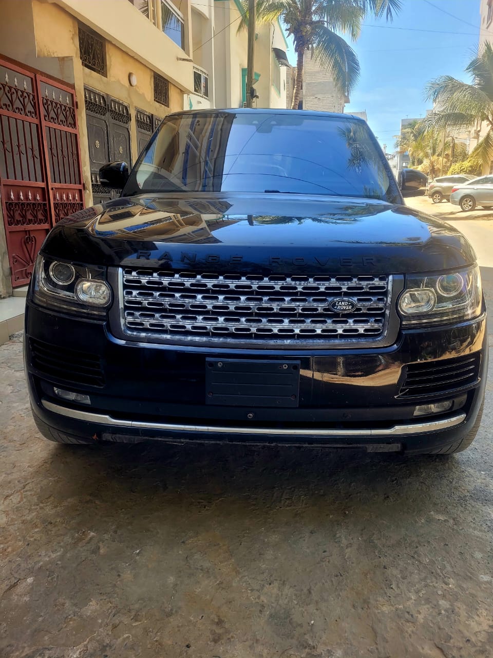 Range Rover Vogue 2017 V6 Diesel – Full options – Voiture d’occasion Dakar