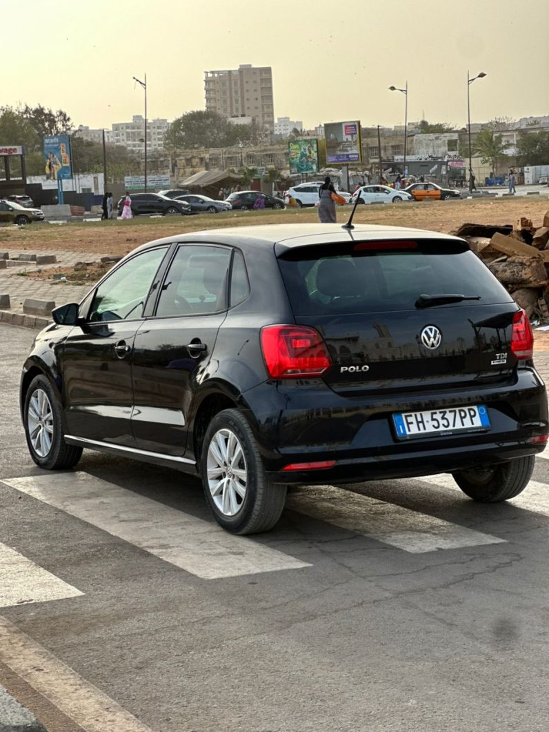 Auto occasion Dakar : Volkswagen Polo 2017 diesel faible kilométrage full
