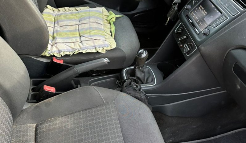 Auto occasion Dakar : Volkswagen Polo 2017 diesel faible kilométrage full