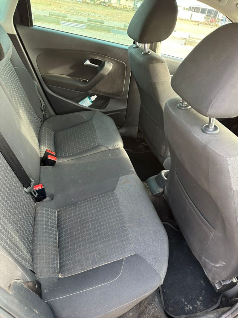 Auto occasion Dakar : Volkswagen Polo 2017 diesel faible kilométrage full